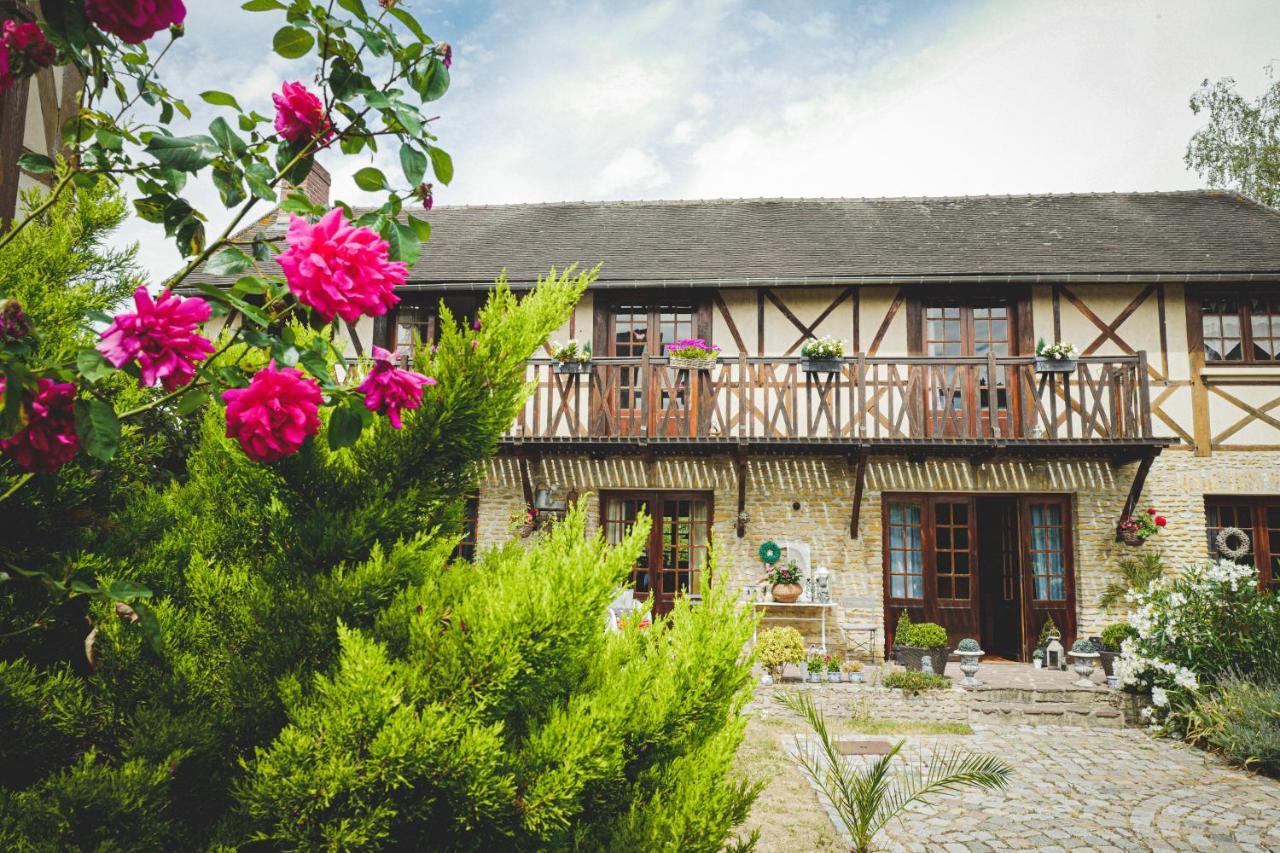 Au Fil De L'Eau & Gite "Le Jardin Du Moulin" Fourges ภายนอก รูปภาพ